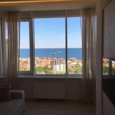 Apartment With Sea View Odesa Exterior photo